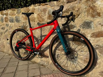 Used BMC URS TWO 2024 2024 Road & Gravel, Red — image 3 of 10