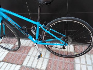 Used Trek FX 7.4 2013 Mountainbike, Blue — image 29 of 31