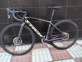Used Trek Émonda SLR 6 AXS 2024 2024 Road & Gravel, Schwarz — image 18 of 43