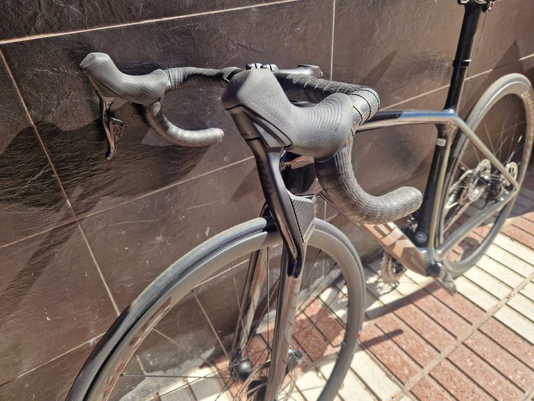 Used Trek Émonda SLR 6 AXS 2024 2024 Road & Gravel, Schwarz — image 35 of 43