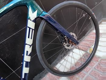 Used Trek Émonda SL 5 2024 2024 Road & Gravel, Green — image 8 of 26