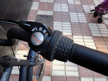 Gebrauchtes Electra Townie 2022 Mountainbike, Hellgrau — Bild 10 von 23