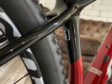 Coluer Poison Carbon 2022 Mountainbike usato, Rosso — immagine 8 di 10