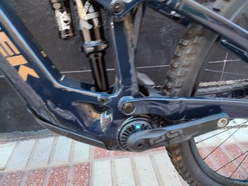 Brugt Trek Fuel EXe 8 XT 2024 2024 Mountainbike — billede 6 af 23