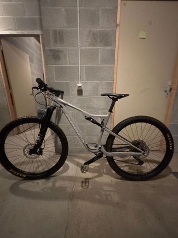 Brugt Orbea OIZ H30 21 2022 2022 MTB