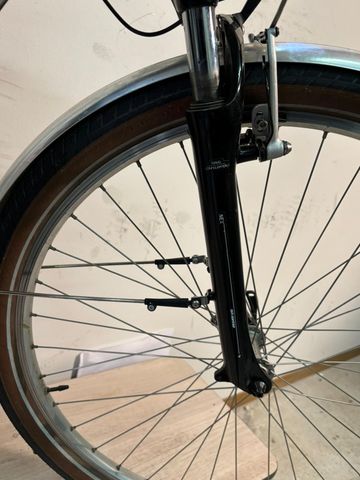 CUBE ELLY Cruise 2017 Mountainbike usato, Nero — immagine 14 di 21