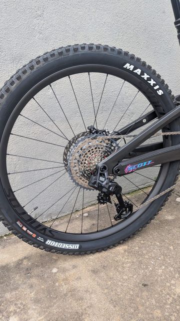 Brugt Scott Voltage eRIDE 900 Tuned 2024 2024 Mountainbike — billede 2 af 9