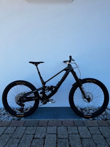 Brugt Lapierre Spicy CF Team Custome 2025 Mountainbike — billede 1 af 5