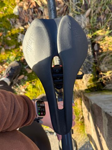 Tweedehands Canyon Endurace 6 2024 2024 Road & Gravel — afbeelding 12 van 18