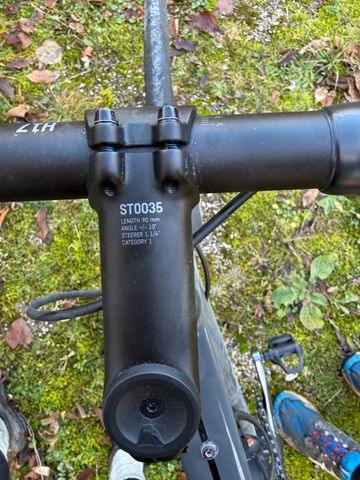 Tweedehands Canyon Endurace 6 2024 2024 Road & Gravel — afbeelding 18 van 18