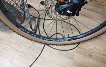 Used Cannondale Trail Shimano Deore 2023 Mountainbike, Green — image 4 of 15