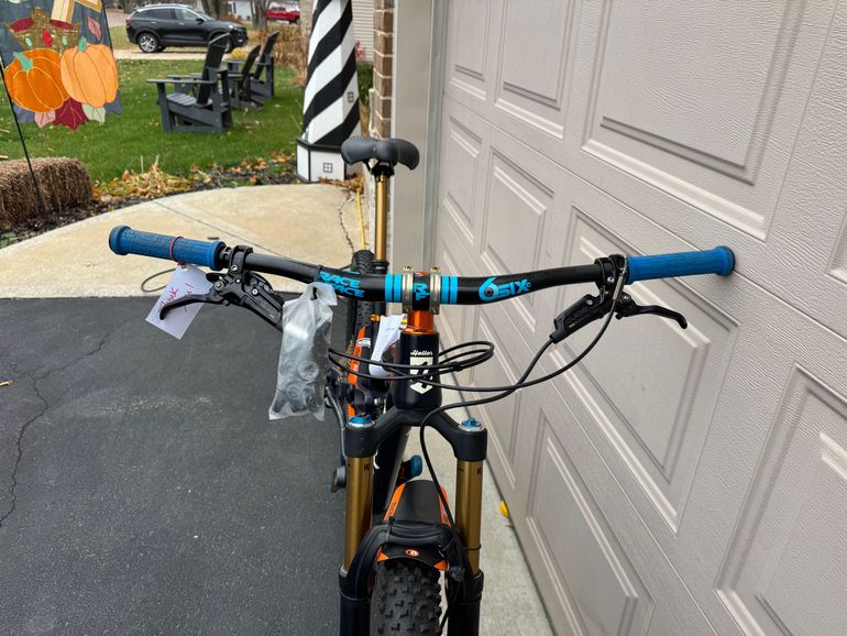 Used Heller Barghest 2018 Mountainbike, Black — image 3 of 10