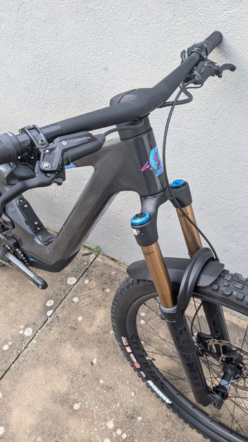 Brugt Scott Voltage eRIDE 900 Tuned 2024 2024 Mountainbike — billede 3 af 9