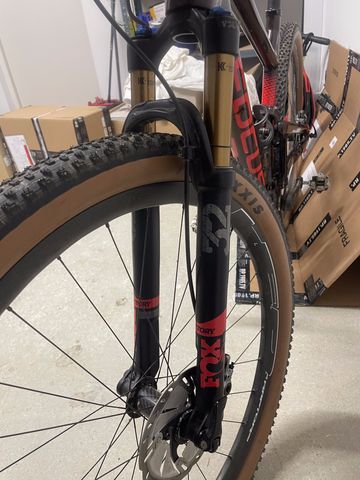 Used Focus O1E 9.9 2020 2020 Mountainbike, Red, 29 — image 6 of 10