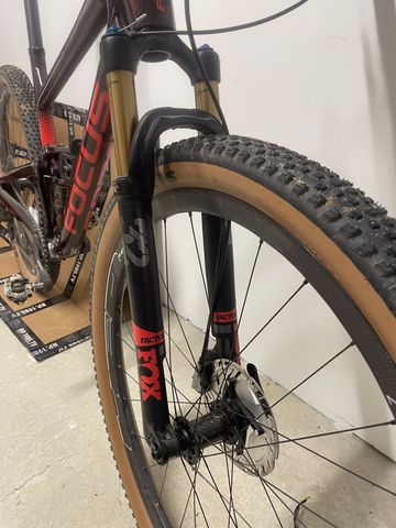 Used Focus O1E 9.9 2020 2020 Mountainbike, Red, 29 — image 5 of 10