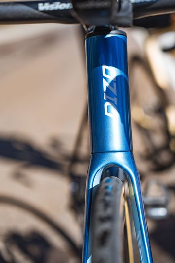 Used DIZO Ourea 2026 Road & Gravel, Blue — image 3 of 4