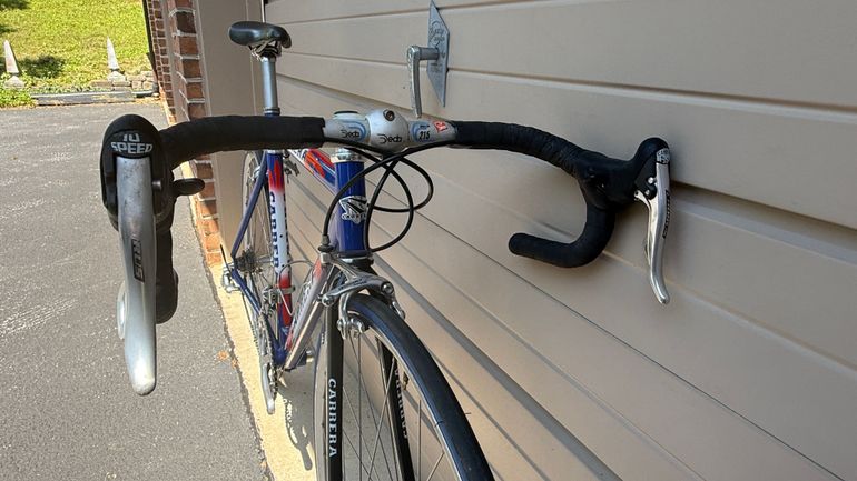 Used Carrera Hercules 2000 Road & Gravel, Blue — image 2 of 10