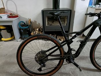Used Cannondale Scalpel Carbon 2 2023 2023 Mountainbike, Negro — image 5 of 6