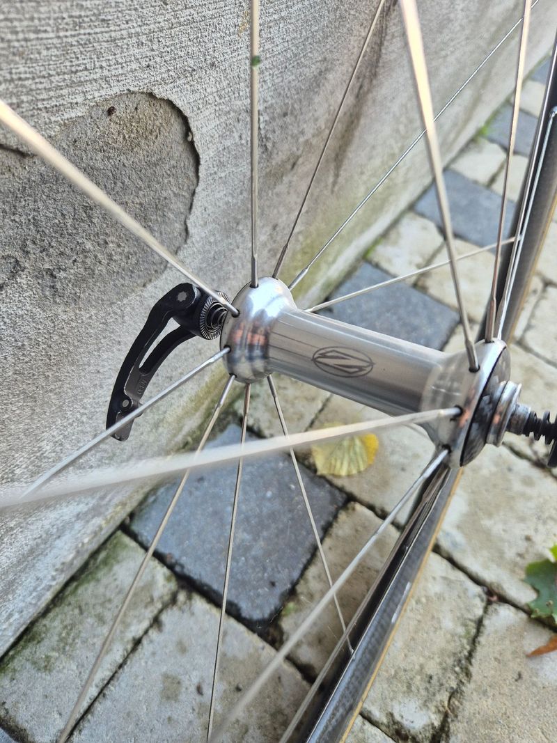 Used Argon 18 E-112 2016 Road & Gravel, Red — image 7 of 8