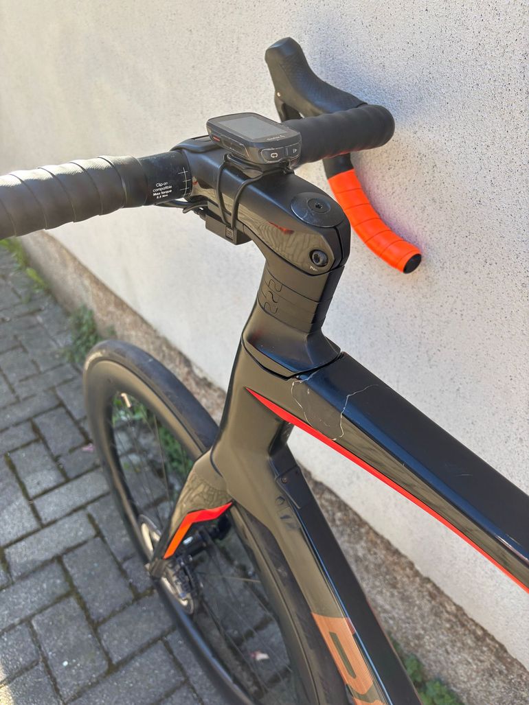 Used BMC Roadmachine 01 THREE 2018 2018 Road & Gravel — image 14 of 21