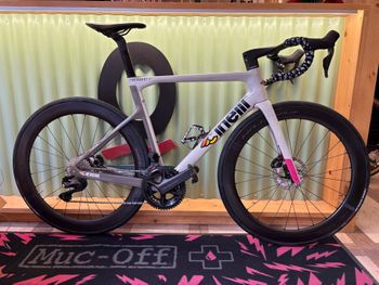 Cinelli, Pressure Shimano Ultegra Di2