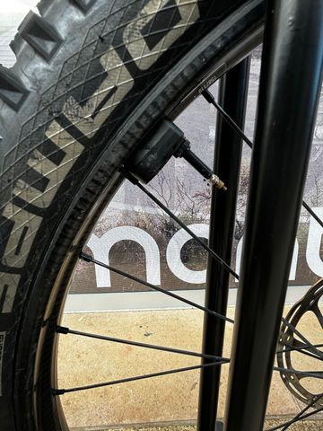 Używany Giant Trance X Advanced E+ Elite 0 2024 Mountainbike — zdjęcie 13 z 14