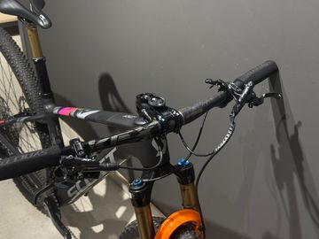 Używany Scott Scale RC World Cup 2025 Mountainbike — zdjęcie 4 z 9