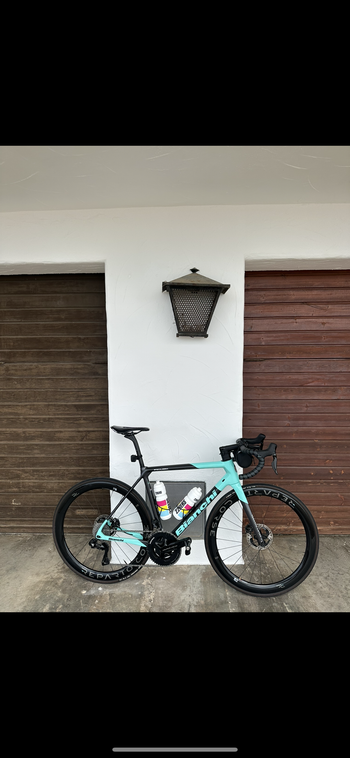Used Bianchi Specialissima - Dura Ace Di2 2023 2023 Racefiets & gravel