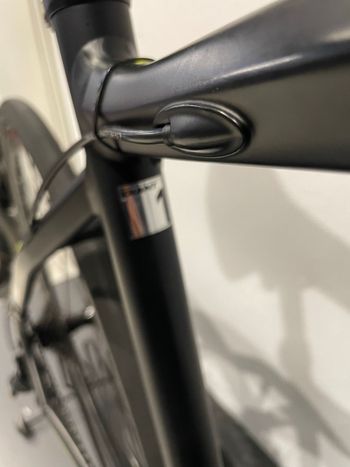 Used Giant Road E+ 1 2017 Road & Gravel, Black — image 5 of 8