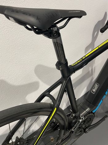 Used Giant Road E+ 1 2017 Road & Gravel, Black — image 7 of 8