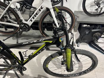 Used Scott Scale Shimano Deore XT 2017 Mountainbike — image 5 of 9