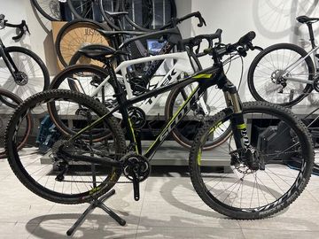 Scott Scale Shimano Deore XT 2017 MTB usato