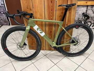 Tweedehands 3T Exploro Campagnolo Ekar 2022 Road & Gravel — afbeelding 10 van 15