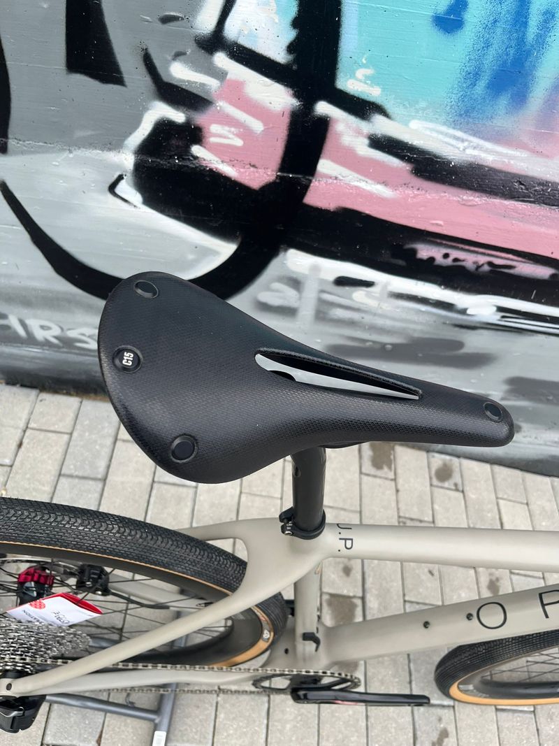Použité Open U.P. RIVAL 2024 Road & Gravel — obrázek 8 z 9