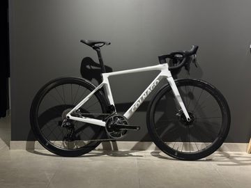 Used Colnago V4RS Disc 2024 Road & Gravel, White — image 1 of 6