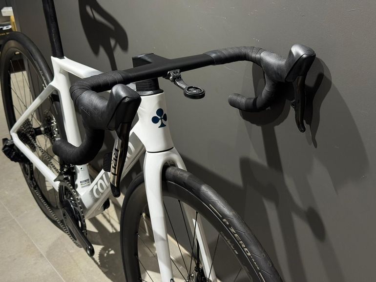 Brugt Colnago V4RS Disc 2024 Road & Gravel — billede 3 af 6