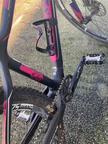 Used Liv LIV Obsess Advanced 1 2017 Mountainbike, Black — image 9 of 24