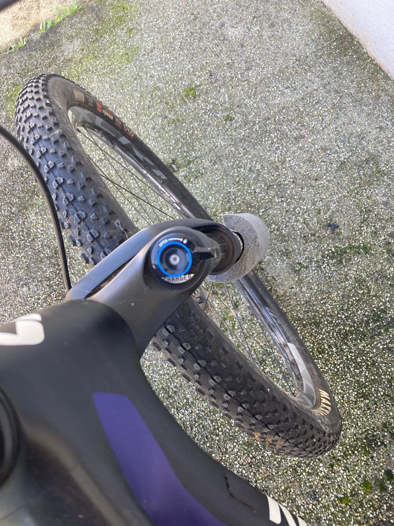 Used Liv LIV Obsess Advanced 1 2017 Mountainbike, Black — image 17 of 24