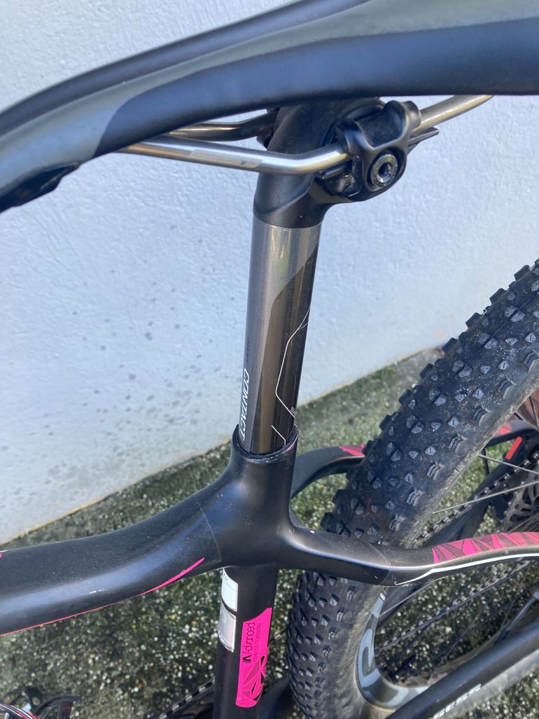 Used Liv LIV Obsess Advanced 1 2017 Mountainbike, Black — image 18 of 24