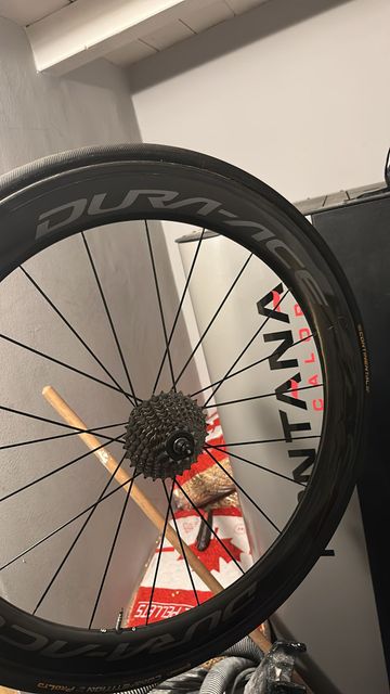 Used Giant Tcr Shimano Dura Ace Di2 2019 Road & Gravel, Black — image 8 of 8
