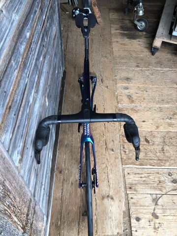 Gebrauchtes Canyon Aeroad CFR Di2 2025 2025 Road & Gravel, Blau — Bild 8 von 14