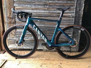 Gebrauchtes Canyon Aeroad CFR Di2 2025 2025 Road & Gravel, Blau — Bild 2 von 14