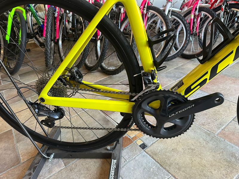 Gebrauchtes Scott Addict RC 2022 Road & Gravel, Schwarz — Bild 6 von 7