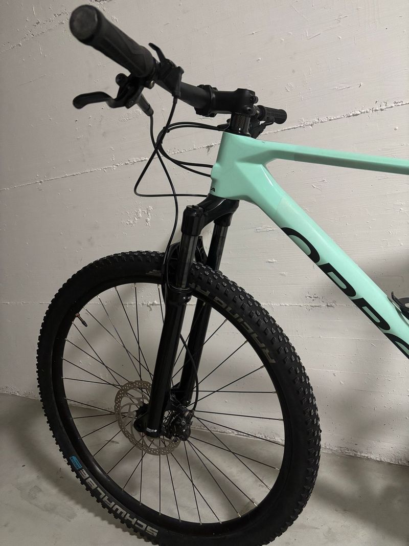 Orbea Alma 2022 Mountainbike d'occasion — image 5 sur 9