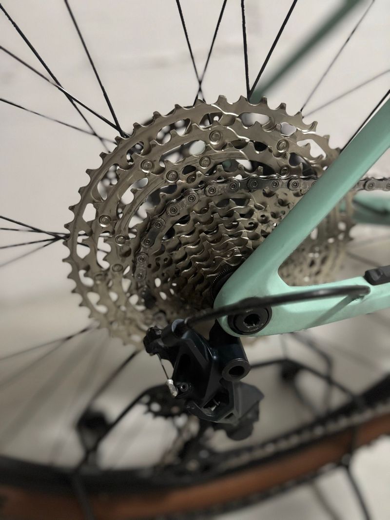 Orbea Alma 2022 Mountainbike d'occasion — image 3 sur 9