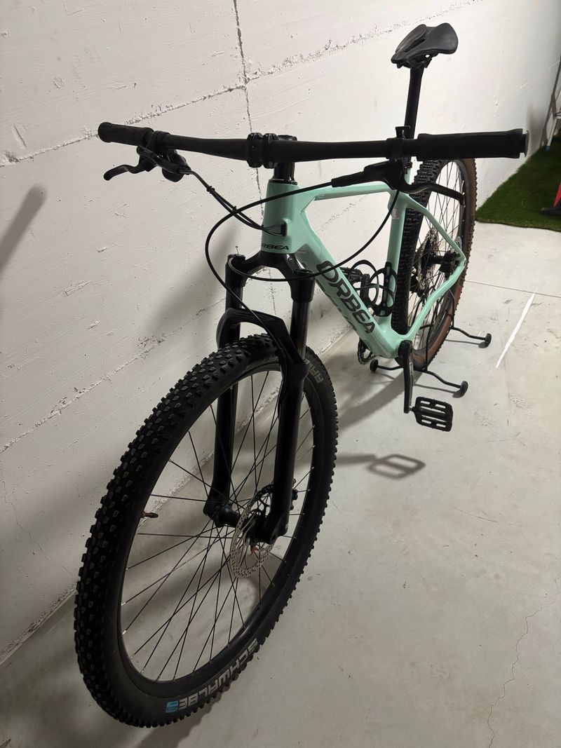 Orbea Alma 2022 Mountainbike d'occasion — image 6 sur 9