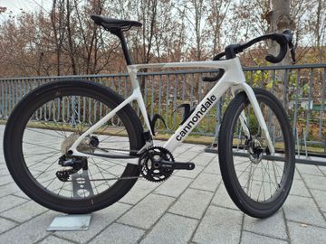 Cannondale Súper X2 2025 2025 Road & Gravel usato, Bianco — immagine 1 di 4