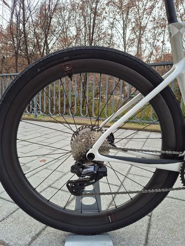 Cannondale Súper X2 2025 2025 Road & Gravel usato, Bianco — immagine 3 di 4