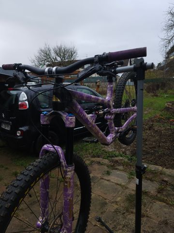 Tweedehands Canyon Spectral Shimano Deore XT 2022 Mountainbike — afbeelding 8 van 14