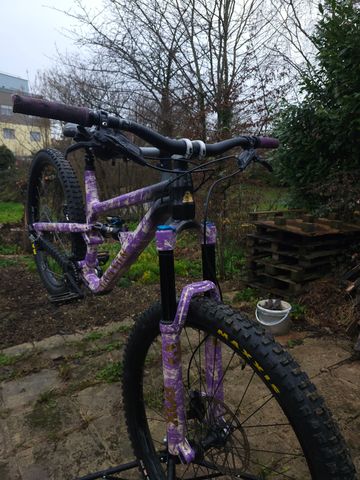 Tweedehands Canyon Spectral Shimano Deore XT 2022 Mountainbike — afbeelding 6 van 14